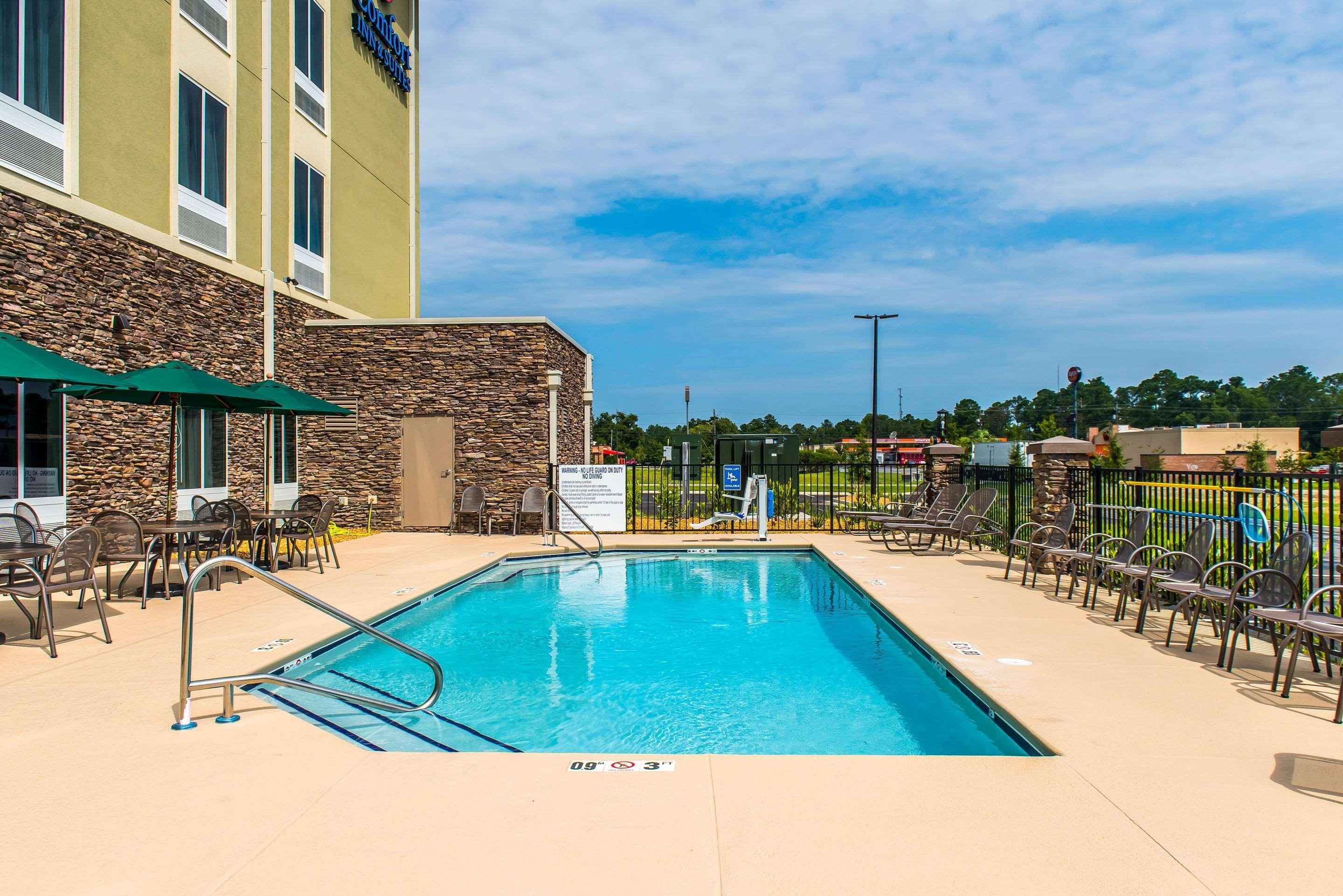 Comfort Inn&Suites Valdosta Exterior foto